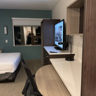 加拿大🇨🇦Kingston酒店推荐👉 H...