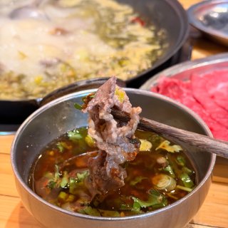 纽约冬至酸菜渣渣牛｜热辣川味江湖🔥...
