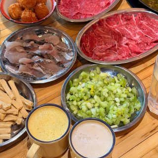 纽约冬至酸菜渣渣牛｜热辣川味江湖🔥...