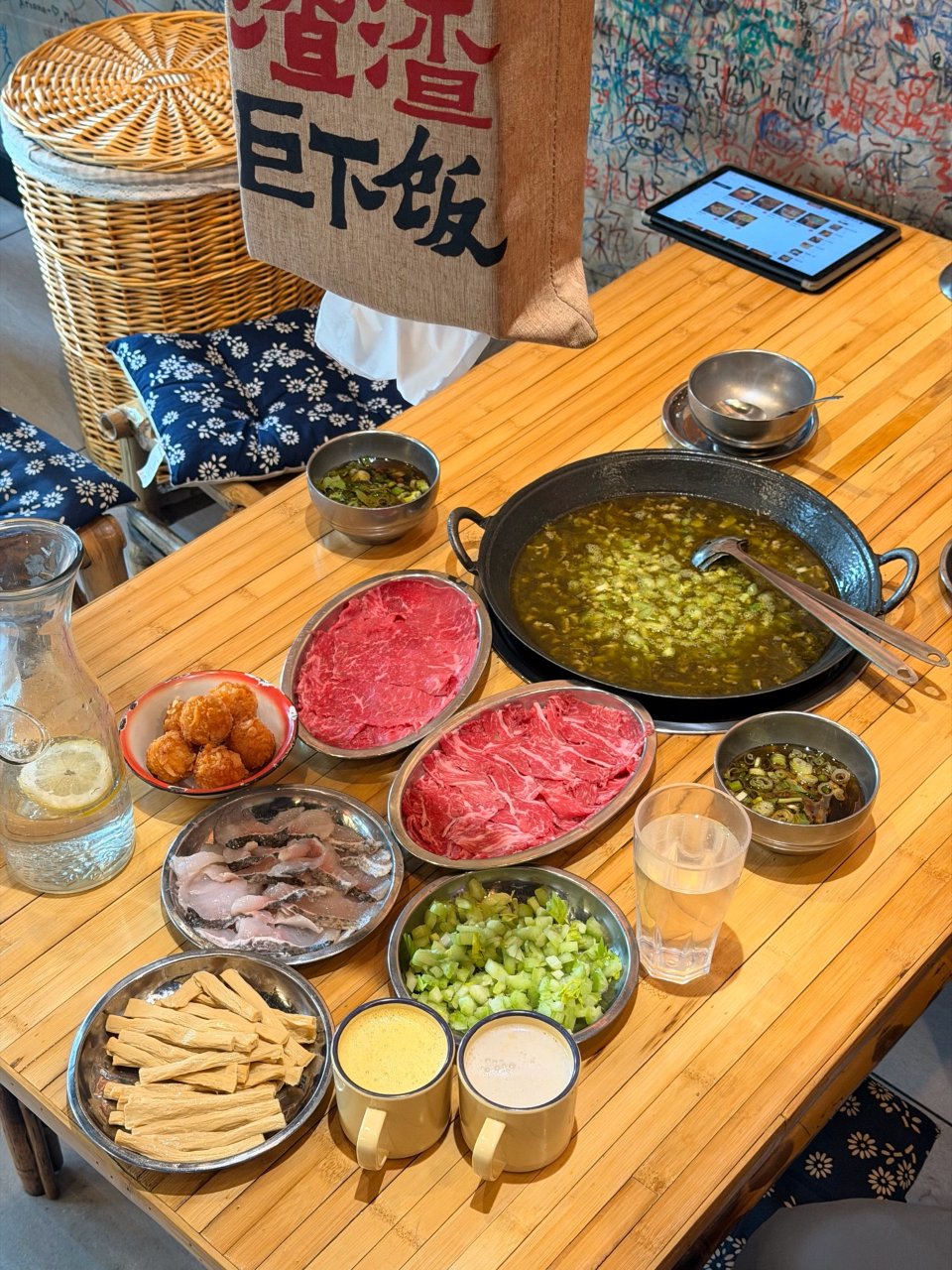纽约冬至酸菜渣渣牛｜热辣川味江湖🔥...