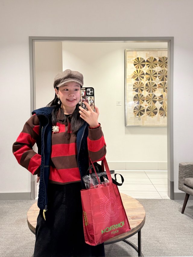 通勤穿搭｜红棕色圣诞新年新衣服♥️...