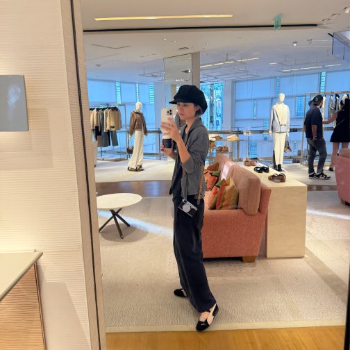 穿成这样去LV拍活动像homeless。。but I like it！！！