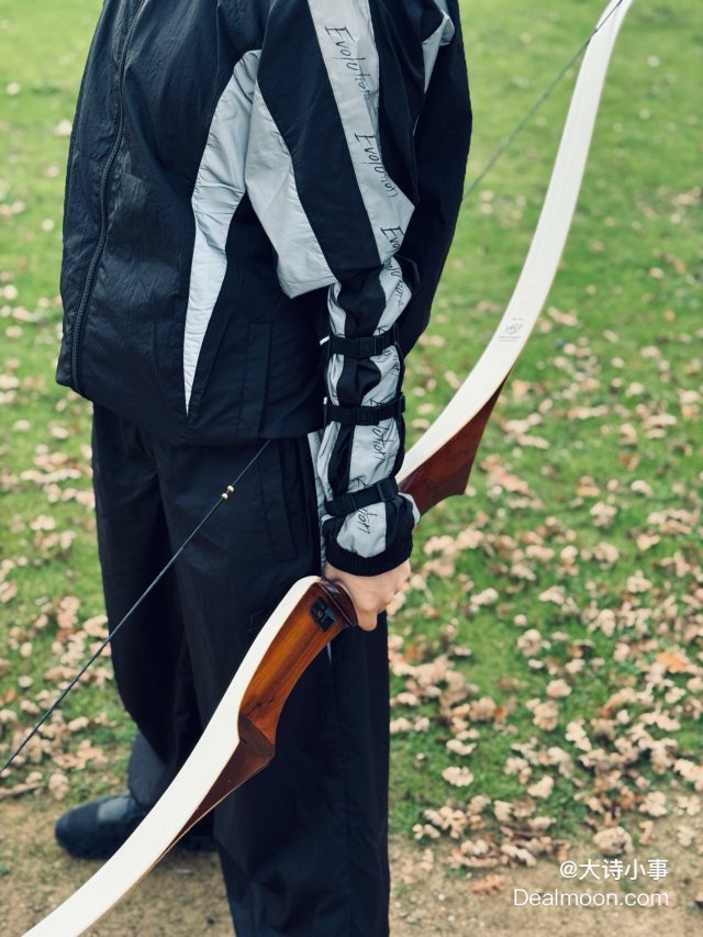 要一击即中🏹穿霆锋同款😘