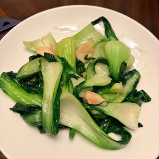 自己擀面饼烤牛肉，在家也能吃牛肉卷...