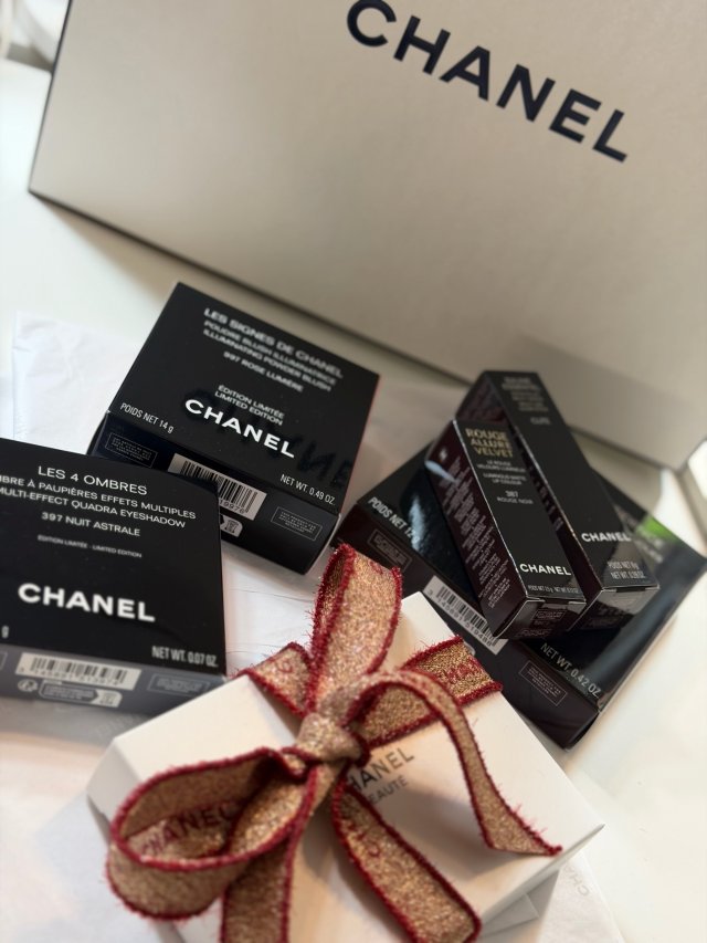 Chanel香奈儿又出新品啦！酒红...