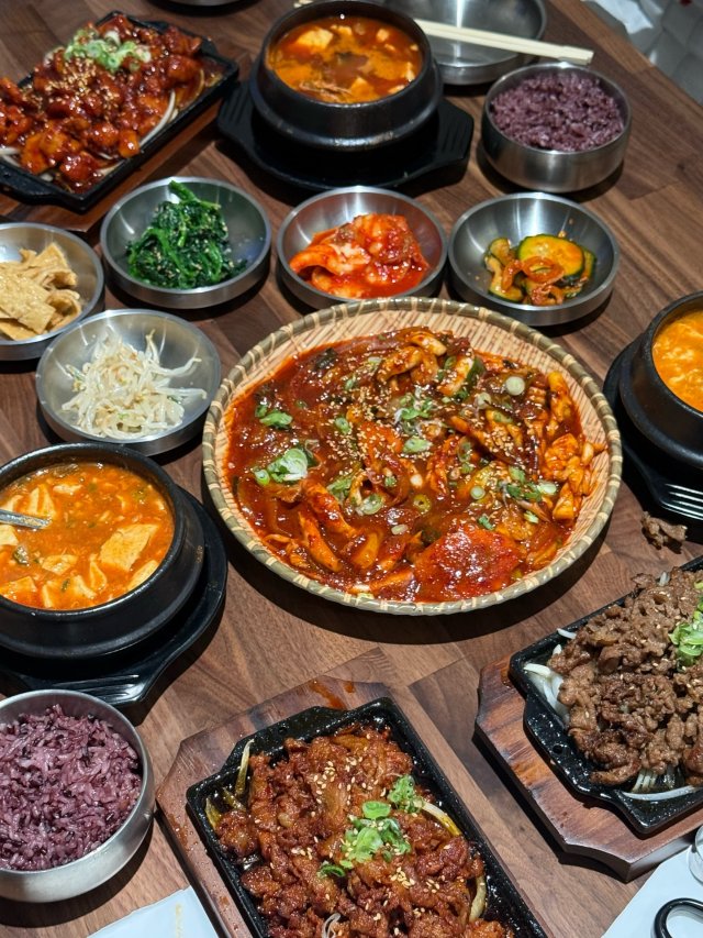 la🧡新店韩式豆腐锅✨人均二十多吃...