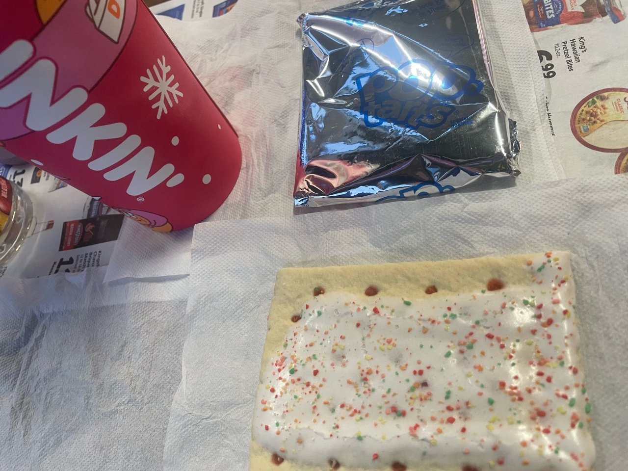 甜甜的波普脆饼Pop-Tarts。...