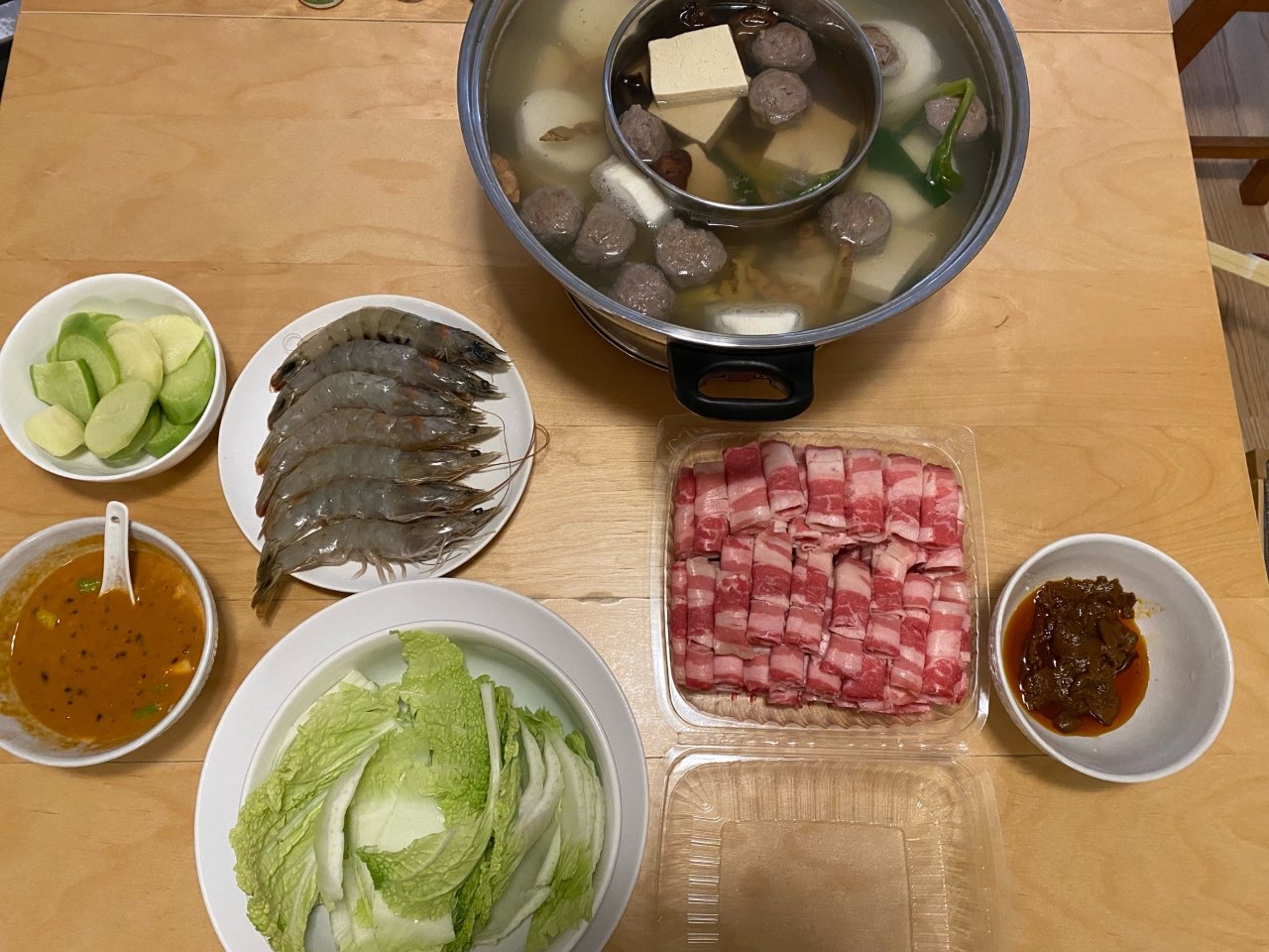 素食为主的养生火锅🍲香菇🍄‍🟫大白菜🥬青...