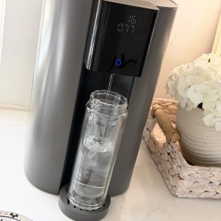 秒出熱水！好用即熱饮水机找到喇...