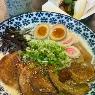 湾区！奶茶店里也能吃到18🔪豚骨拉面了…...
