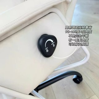 北美wfh| 我的新椅子到喇😜...