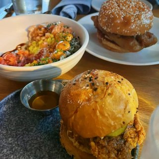 圣路易斯周六的Brunch平行宇宙...