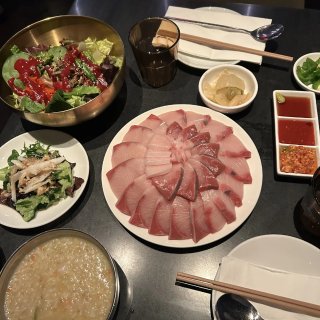 纽约K-town吃上限定狮鱼了!...