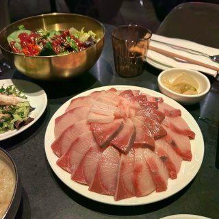 纽约K-town吃上限定狮鱼了!...