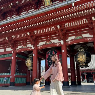 🇯🇵 八点的浅草寺真的没人耶！！！...