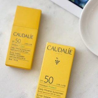 Caudalie这只防晒我直接打满分哈，...