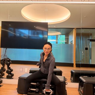 54岁以后，我不追求少女感，我追求状态感...