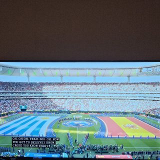 西班牙 vs 乌拉圭 1：0...