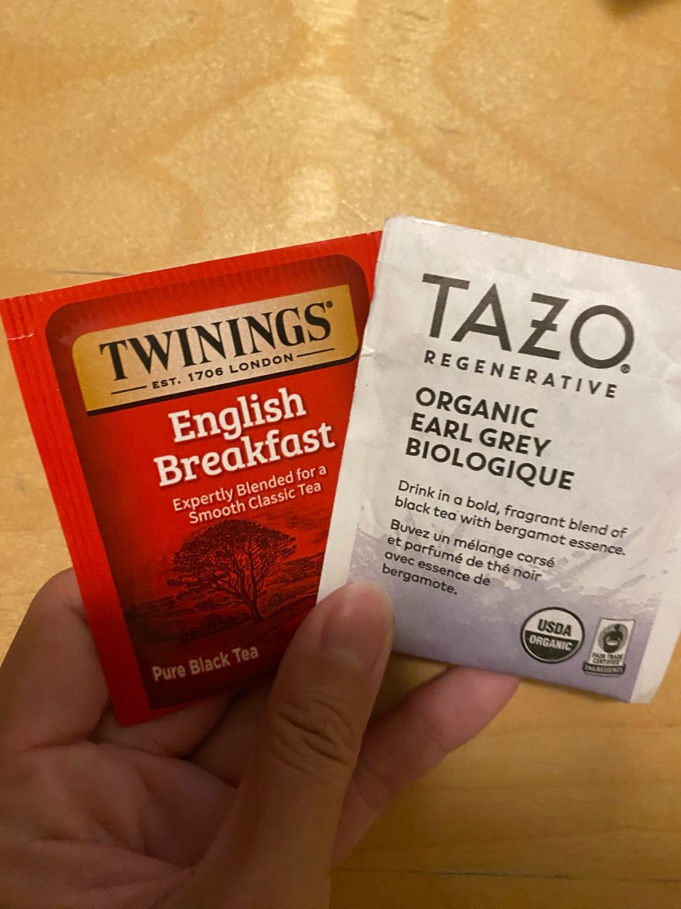 Tazo有机earl grey和川宁英式...