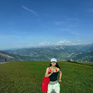 麻麻镜头下的旅行臭美照...