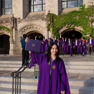 恭喜这位亚女成功拿下Top10学位...