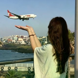 🇰🇷济州岛｜一家可以接住飞机的咖啡店✈️...