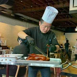 田家食府的烤鸭终于吃上了...