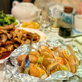 香港老字号潮州菜红烧大鲍翅我先干为敬！...