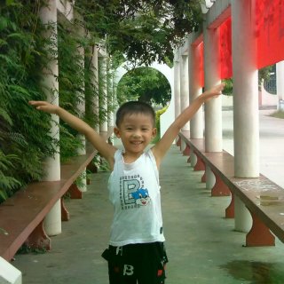 2003年我妈妈用富士ccd给我拍的高清...