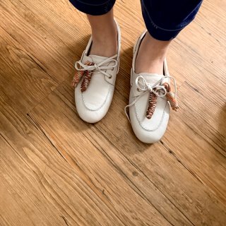 Sperry & Aritzia Sli...