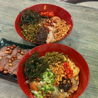 🇺🇸洛杉矶正宗桂林米粉🆕店🆓续粉续汤🍜！...