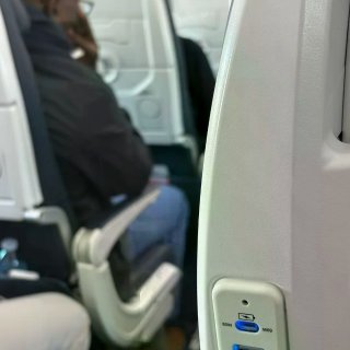 空客A220飞行初体验...