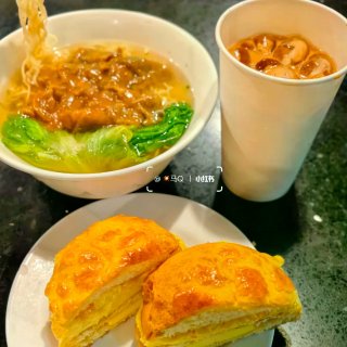 香港🇭🇰为了这口滑蛋菠萝油一开门就冲了...