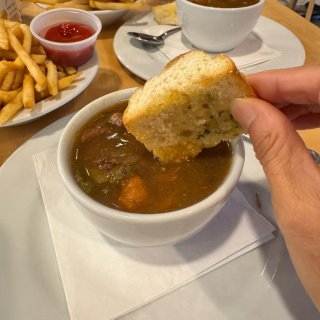 炎夏足球⚽️之夜 少花销晚餐🥘牛肉汤配薯...