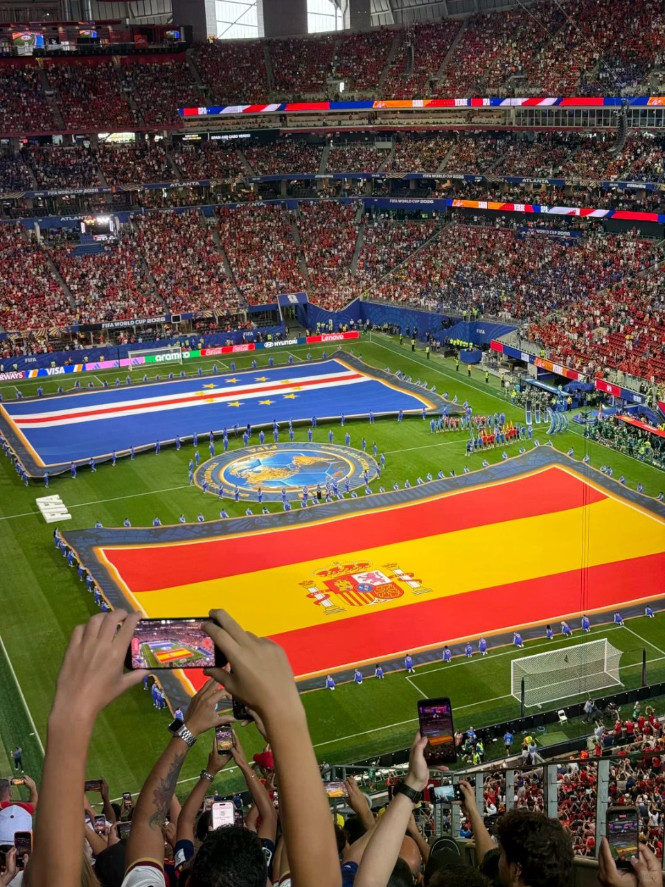 凑热闹回美国看世界杯来了⚽️...