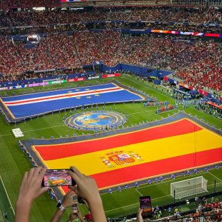 凑热闹回美国看世界杯来了⚽️...