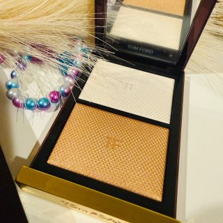 TF双色高光修容盘Nudelight...