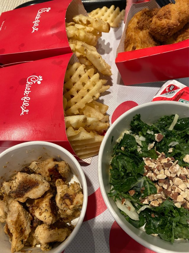 Chick-fil-A的烤鸡肉🥗K...