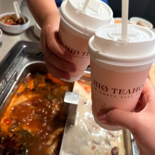 海底捞夏日新品测评！百香果酸汤锅！...