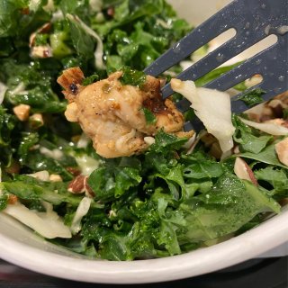Chick-fil-A的烤鸡肉🥗Kale...