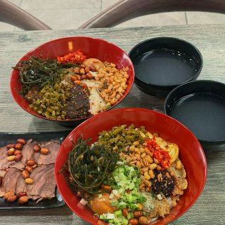🇺🇸洛杉矶正宗桂林米粉🆕店🆓续粉续汤🍜！...