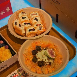 🇺🇸尔湾“爱马仕”水果店水蜜桃38🔪/箱...
