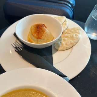 好感拉满的维京航空Lounge...
