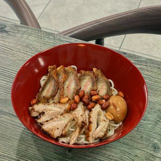 🇺🇸洛杉矶正宗桂林米粉🆕店🆓续粉续汤🍜！...