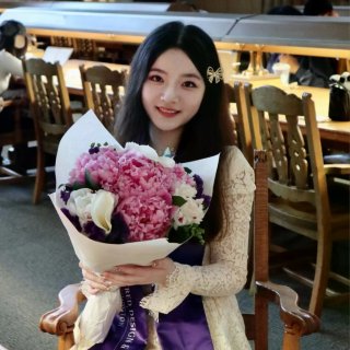 UW💜🎓 Let’s毕业！👩‍🎓...