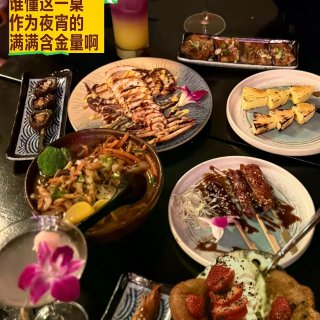 芝加哥的二丁目上，新开了家满意的居酒屋...