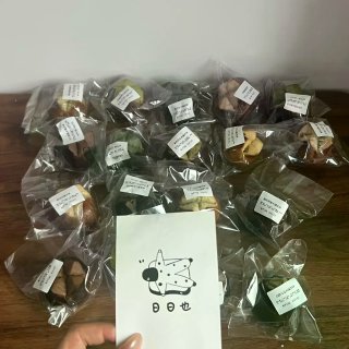 独自在外地实习，下班回家看到这一桌，任谁...
