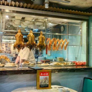 香港老字号潮州菜红烧大鲍翅我先干为敬！...
