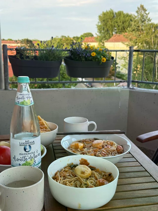 🇩🇪的夏天就是阳台上吃吃吃吃🍽️