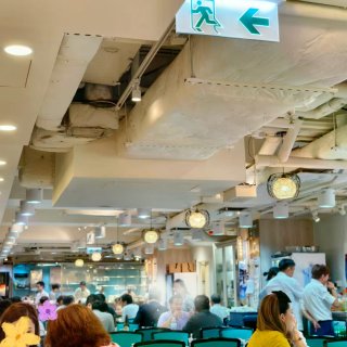 香港老字号潮州菜红烧大鲍翅我先干为敬！...